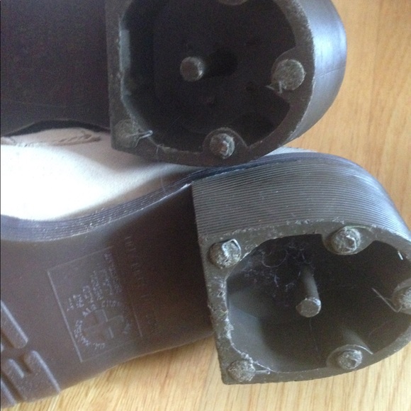 Dr Marten Loafers with a Small Heel - Picture 3 of 4